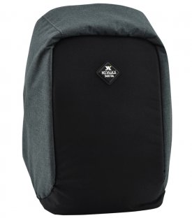 S 018 - 26 Backpacks<